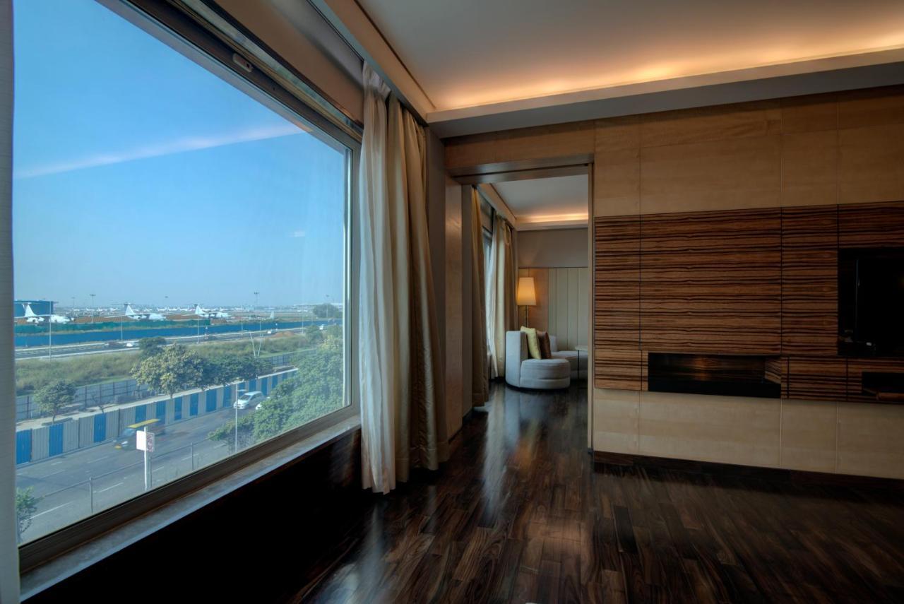 Jw Marriott Hotel New Delhi Aerocity Eksteriør bilde Suite at the Taj Bengal