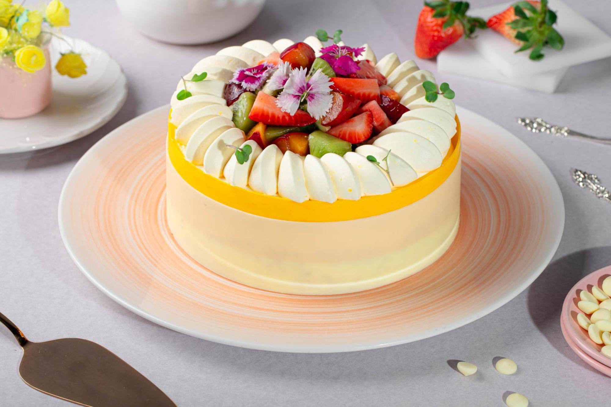 Jw Marriott Hotel New Delhi Aerocity Eksteriør bilde A fruit cake